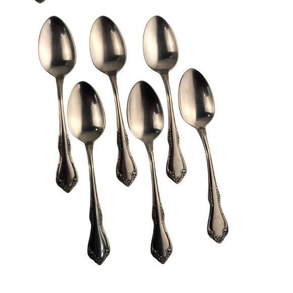 Wm. A. Rogers Oneida Ltd, MANSFIELD Amadeus 46 piece set - Picture 10 of 16